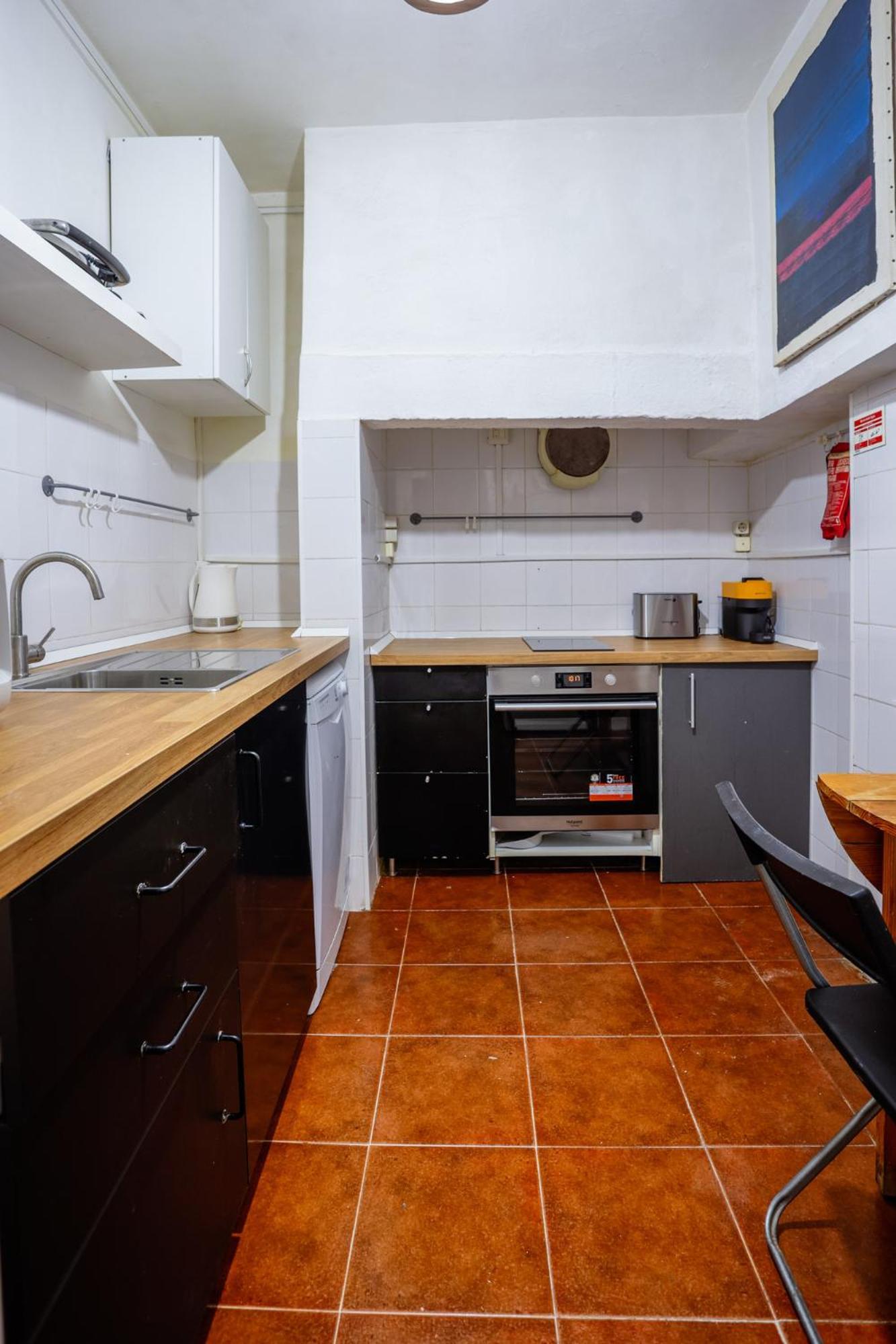 Lovely Apt In Bairro Alto Lisbon Exterior photo