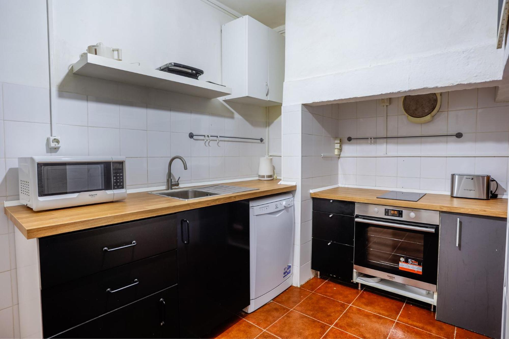 Lovely Apt In Bairro Alto Lisbon Exterior photo
